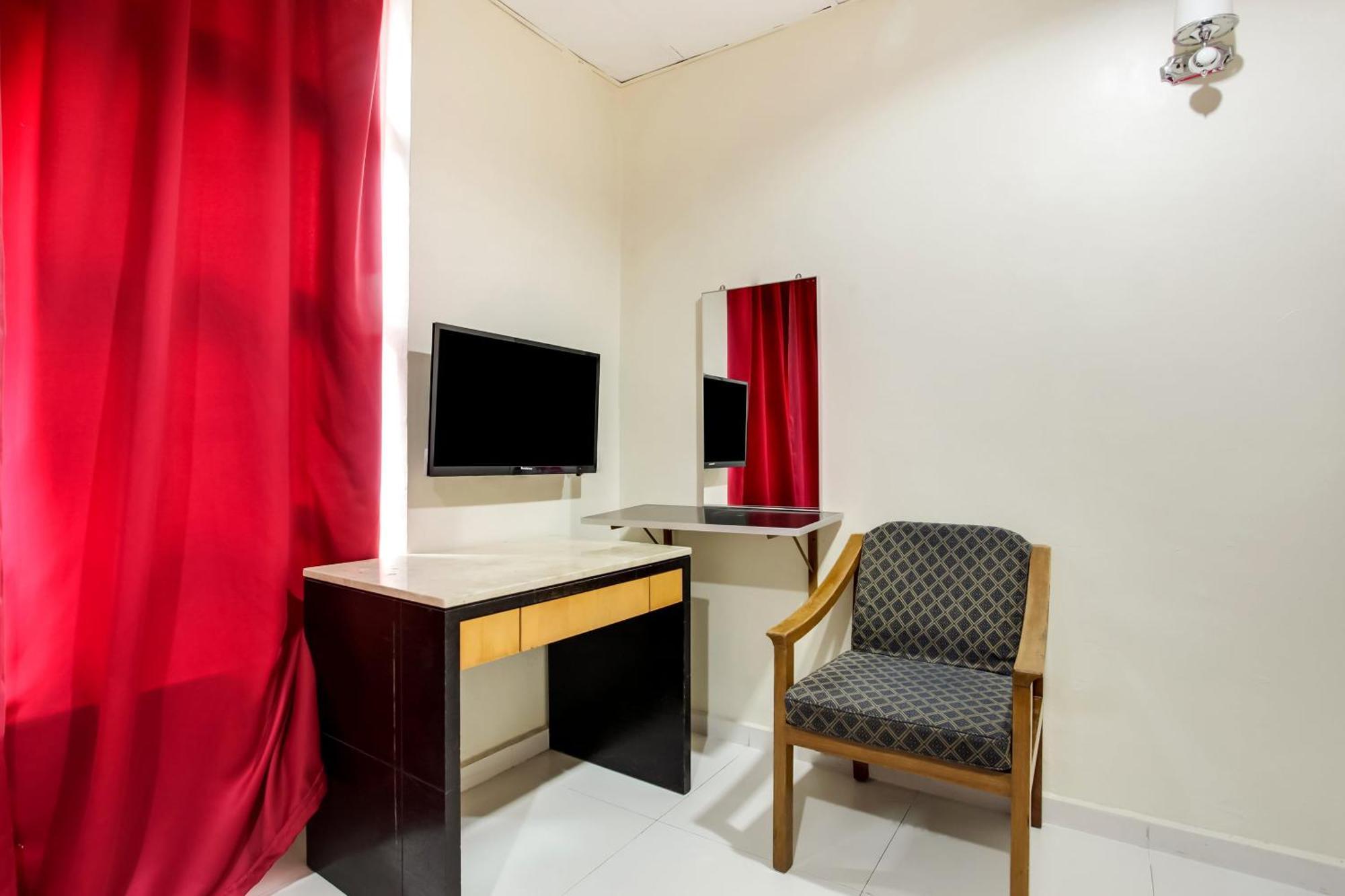 Super Oyo 89427 Kavanas Hotel Taiping Exterior foto
